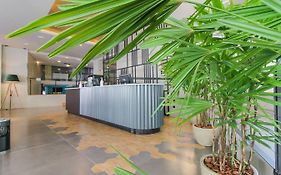 Coral Trade e Eventos prox a Pucrs, Araujo Vianna